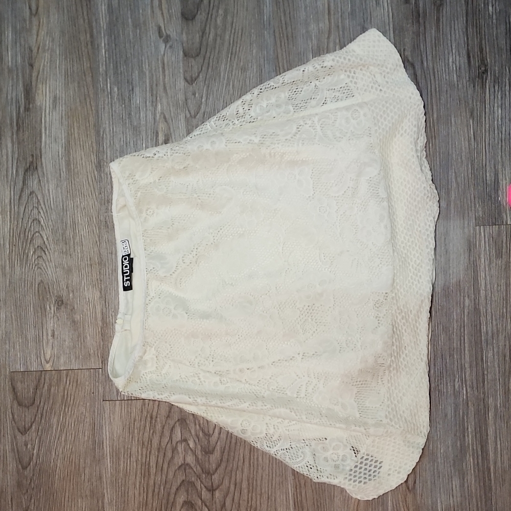Off white lace skirt
